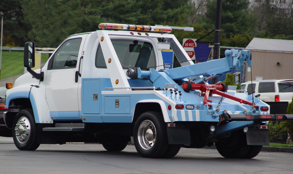 Towing for trucks Heavy Truck Towing
